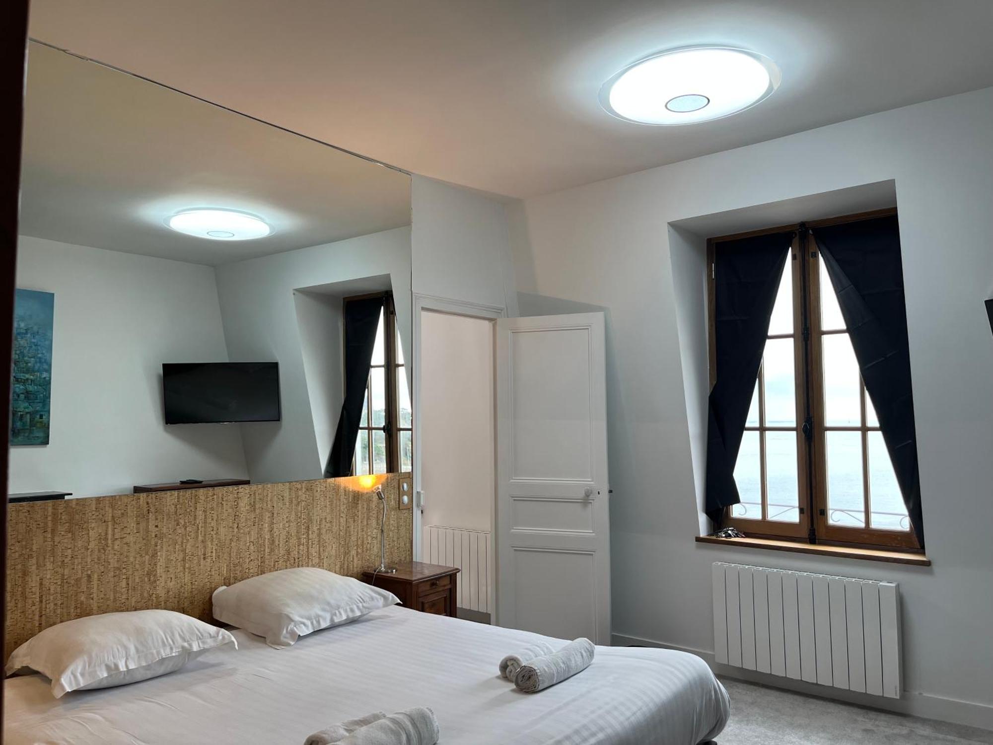 Le Royal XIX Vue Mer 212 Dinard Exteriör bild